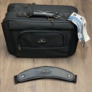 samsonite boland carry on